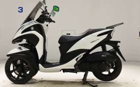 YAMAHA TRICITY 125 2024 SEK1J