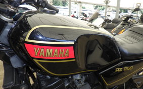 YAMAHA RZ350 1983 4U0