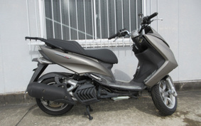 YAMAHA MAJESTYS SG28J