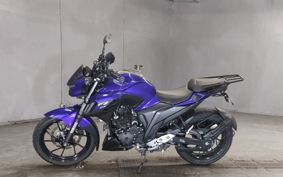 YAMAHA FZ25 RG69
