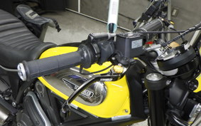 DUCATI SCRAMBLER ICON 2015