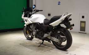 HONDA CB400 SUPER BOLDOR VTEC A 2009 NC42