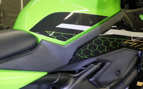 KAWASAKI ZX-25R 2025 ZX250E