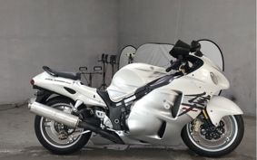 SUZUKI GSX1300R HAYABUSA GW71A