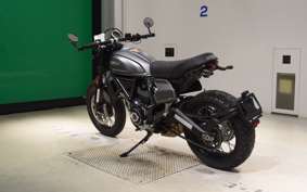 DUCATI SCRAMBLER 2021