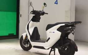 HONDA EM1 e: 2024 EF16