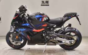 BMW M1000RR 2026