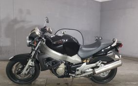 HONDA X11 2000 SC42