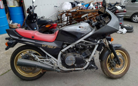 HONDA VF750F RC15