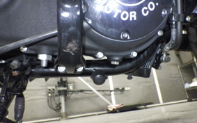 HARLEY XL883N 2013