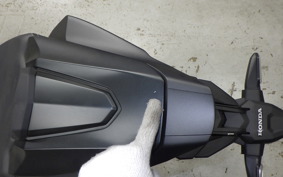 HONDA CBR650R E-Clutch 2025 RH17