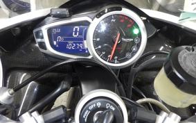 TRIUMPH DAYTONA 675 R 2015
