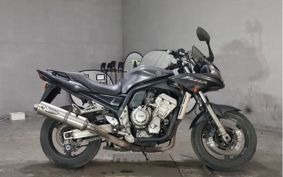 YAMAHA FZS1000 FAZER RN14