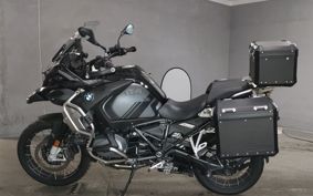 BMW R1250GS ADVENTURE 2023 0M11