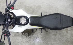 HUSQVARNA VITPILEN 401 2024