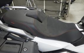 HONDA X-ADV 750 2025 RH21