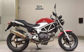 HONDA VTR 250 Gen. 2 2026 MC33