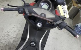 YAMAHA N-MAX SE86J