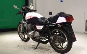 SUZUKI GSX400F 2018