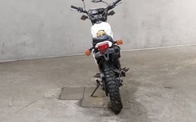 HONDA XLX250R MD08