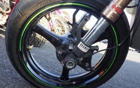 KAWASAKI ZX 10 NINJA R 2013