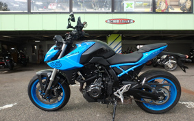 SUZUKI GSX-8S 2023 EM1AA