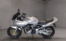SUZUKI BANDIT1200S 2002 GV77A
