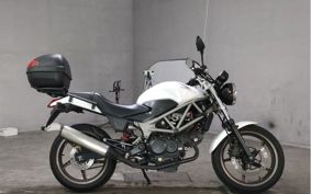 HONDA VTR 250 MC33