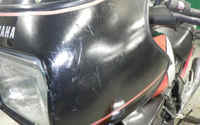 YAMAHA XJ750 E 1983 29R