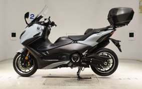 YAMAHA T-MAX 560 T 2025 SJ21J