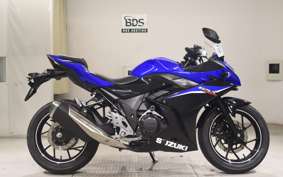 SUZUKI GSX250R 2015