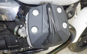 MOTO GUZZI V7 STONE 2015