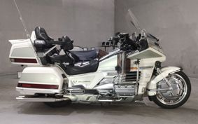 HONDA GL1500 GOLD WING 2000 SC22