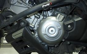 SUZUKI Vｽﾄﾛｰﾑ650A 2012