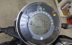HUSQVARNA SVARTPILEN 401 2019