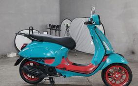 VESPA PRIMA BEIGE RA150 ..