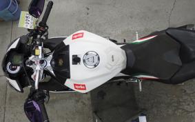 APRILIA TUONO V4R 2018