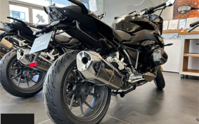 BMW R1250RS 0M81