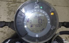 HUSQVARNA SVARTPILEN 401 2018