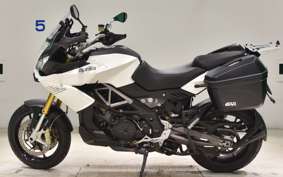 APRILIA CAPONORD 1200 2015