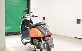 YAMAHA E-VINO 2022 SY11J