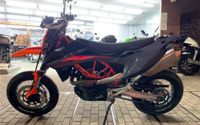 KTM 690 SMC R 2022 LSV40