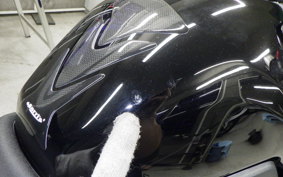 SUZUKI GSX-8R 2025 EM1AA
