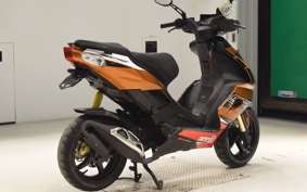 APRILIA SR50R 2022