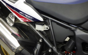 HONDA CRF1000L AFRICA TWIN DCT 2016 SD04