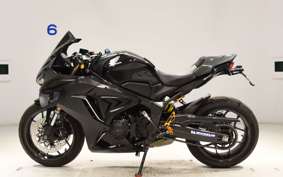 HONDA CBR650R 2021 RH03