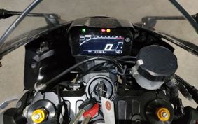 YAMAHA YZF-R7 2024 RM39J