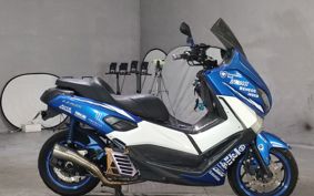 YAMAHA N-MAX 155 SG50J