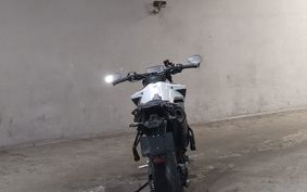KTM 890 DUKE R 2020 TU940