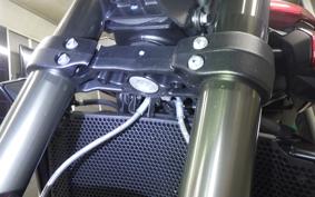 TRIUMPH STREET TRIPLE RS 2023
